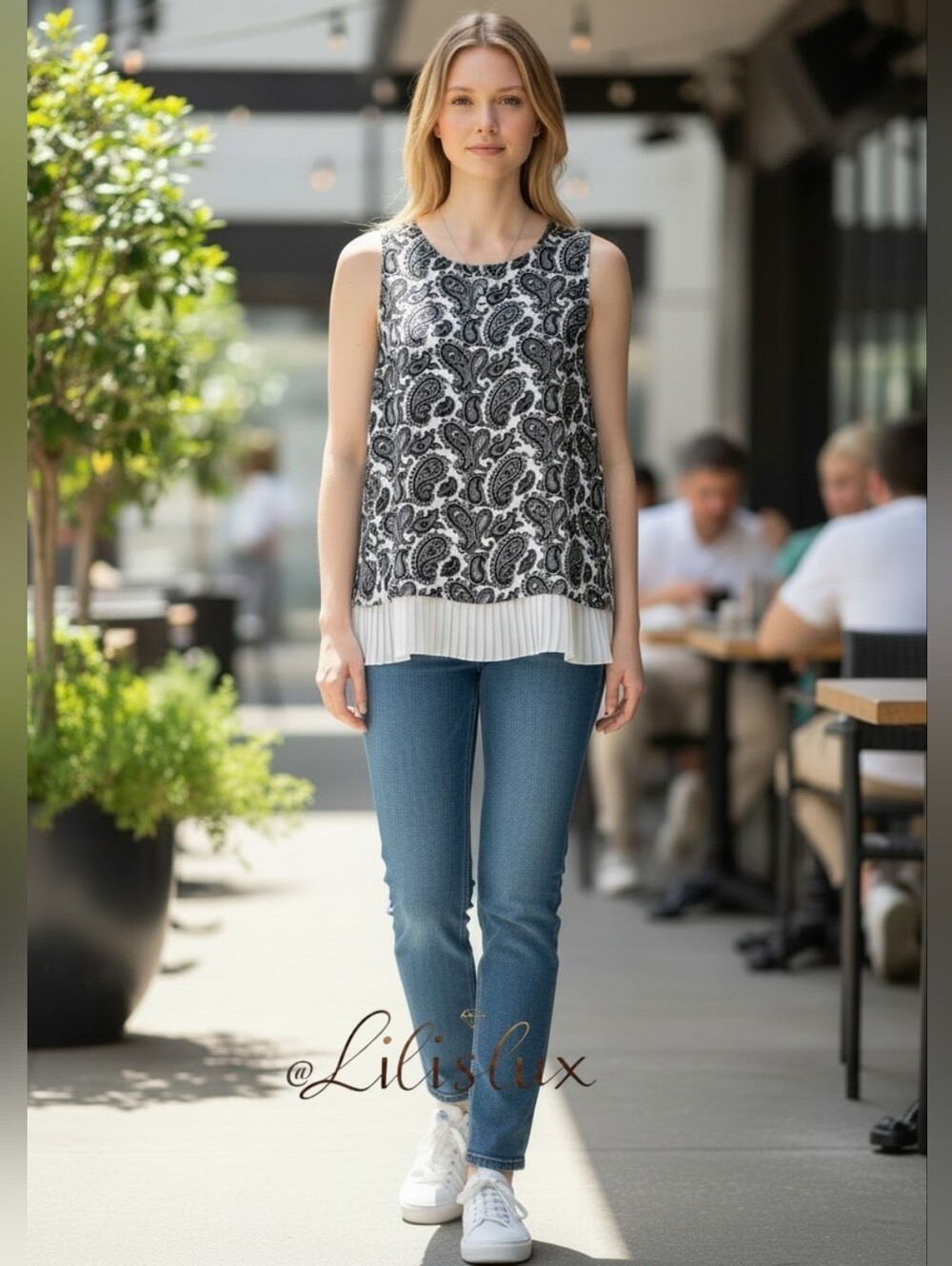 Banana Republic Medium Black White And Tan Paisley Asymetrical Pleated Tank Top
